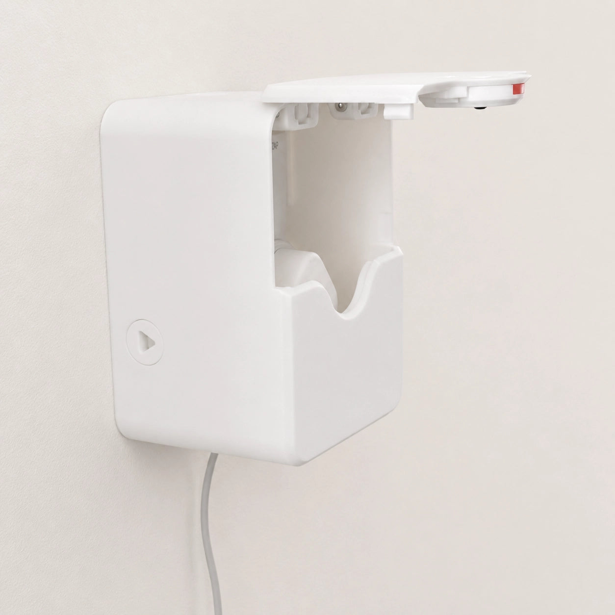 Oversized 80mm Single Socket Cover